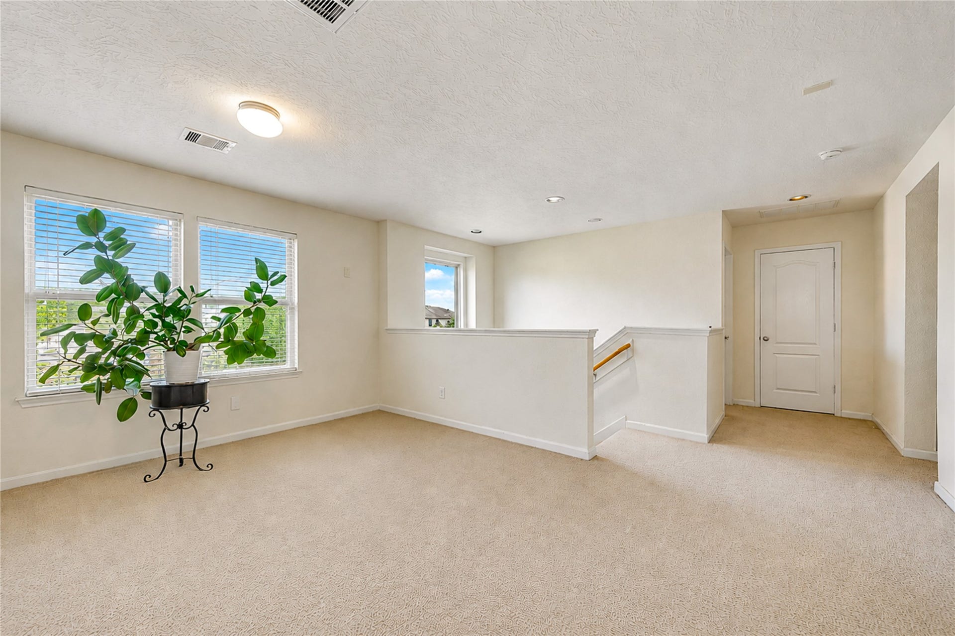 2615 Skyview Moon Drive, Houston, TX 77047 Game Room/Media Room