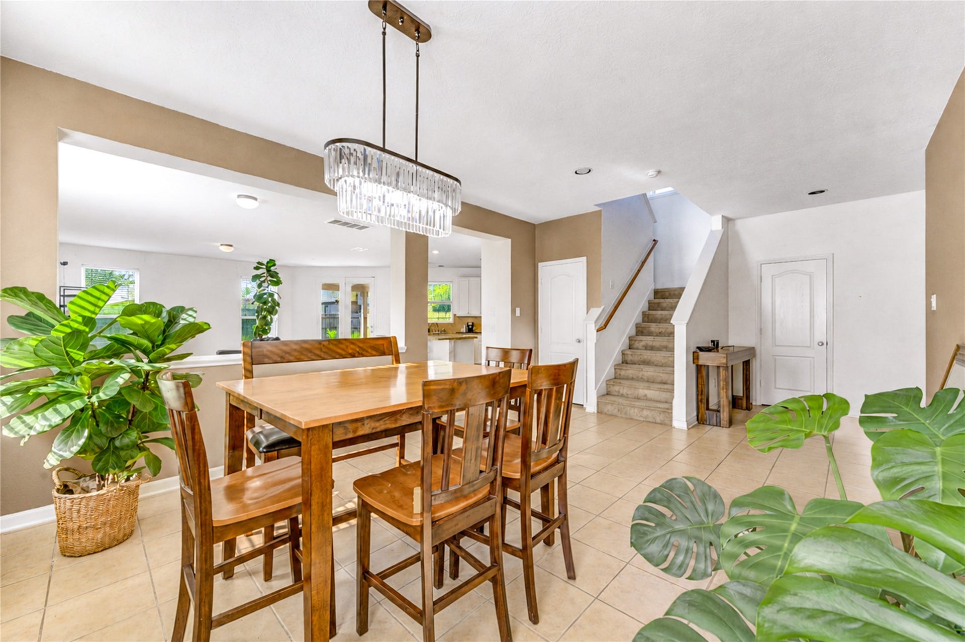 2615 Skyview Moon Drive, Houston, TX 77047 Formal Dining Room