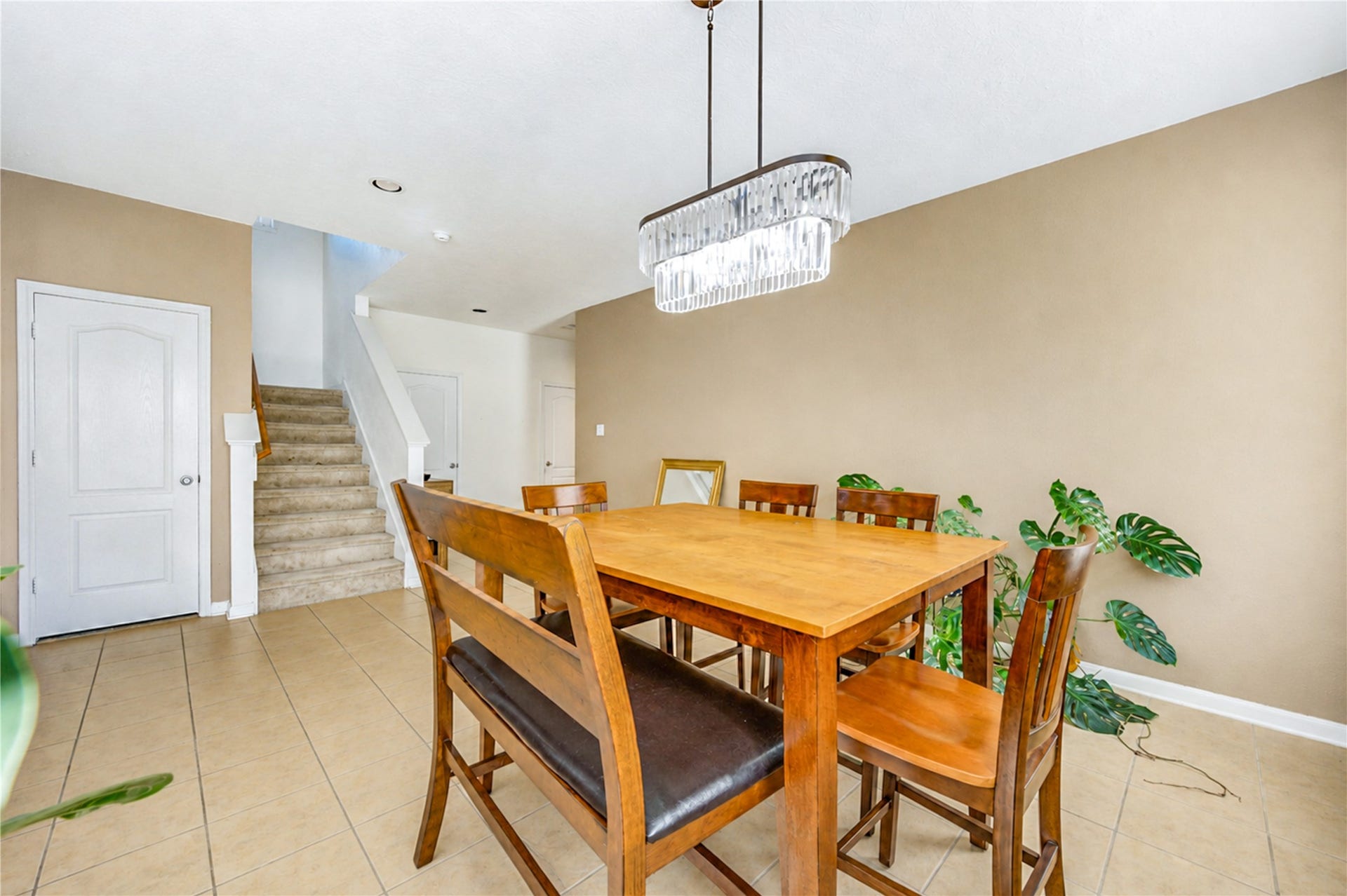 2615 Skyview Moon Drive, Houston, TX 77047 Formal Dining Room