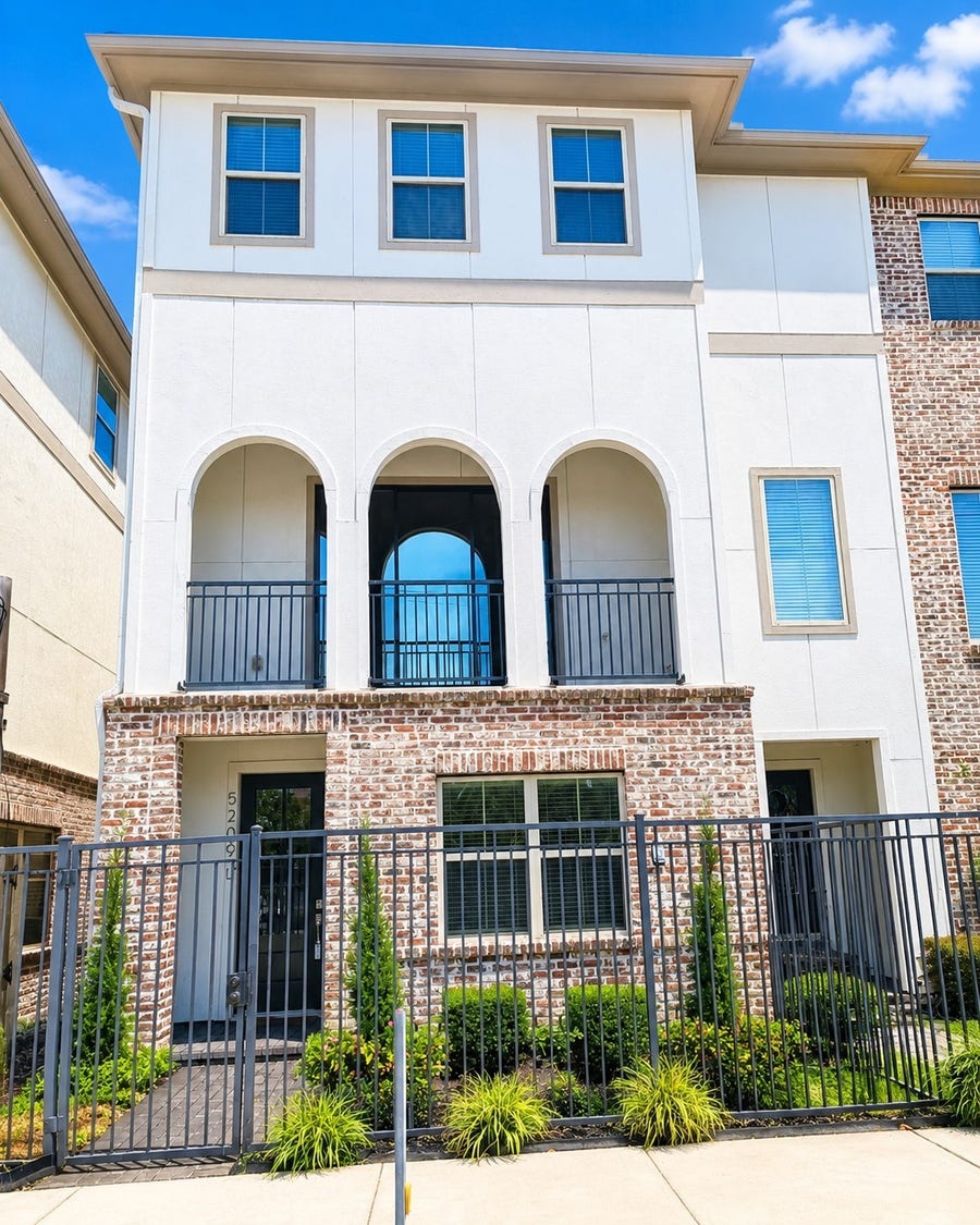 Property photo for 5209 Allen Street, #L, Houston, TX