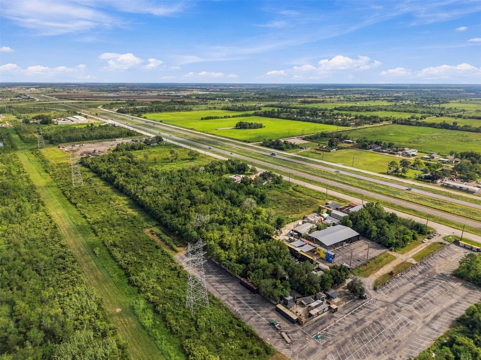 15605 Highway 6, Santa Fe, TX 77517 15605 Highway 6, Santa Fe, TX 77517