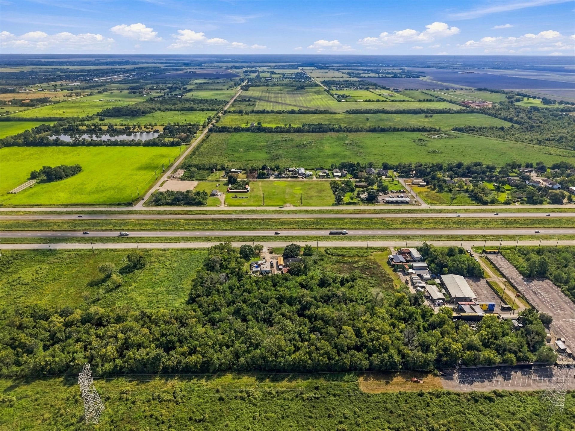 15605 Highway 6, Santa Fe, TX 77517 15605 Highway 6, Santa Fe, TX 77517