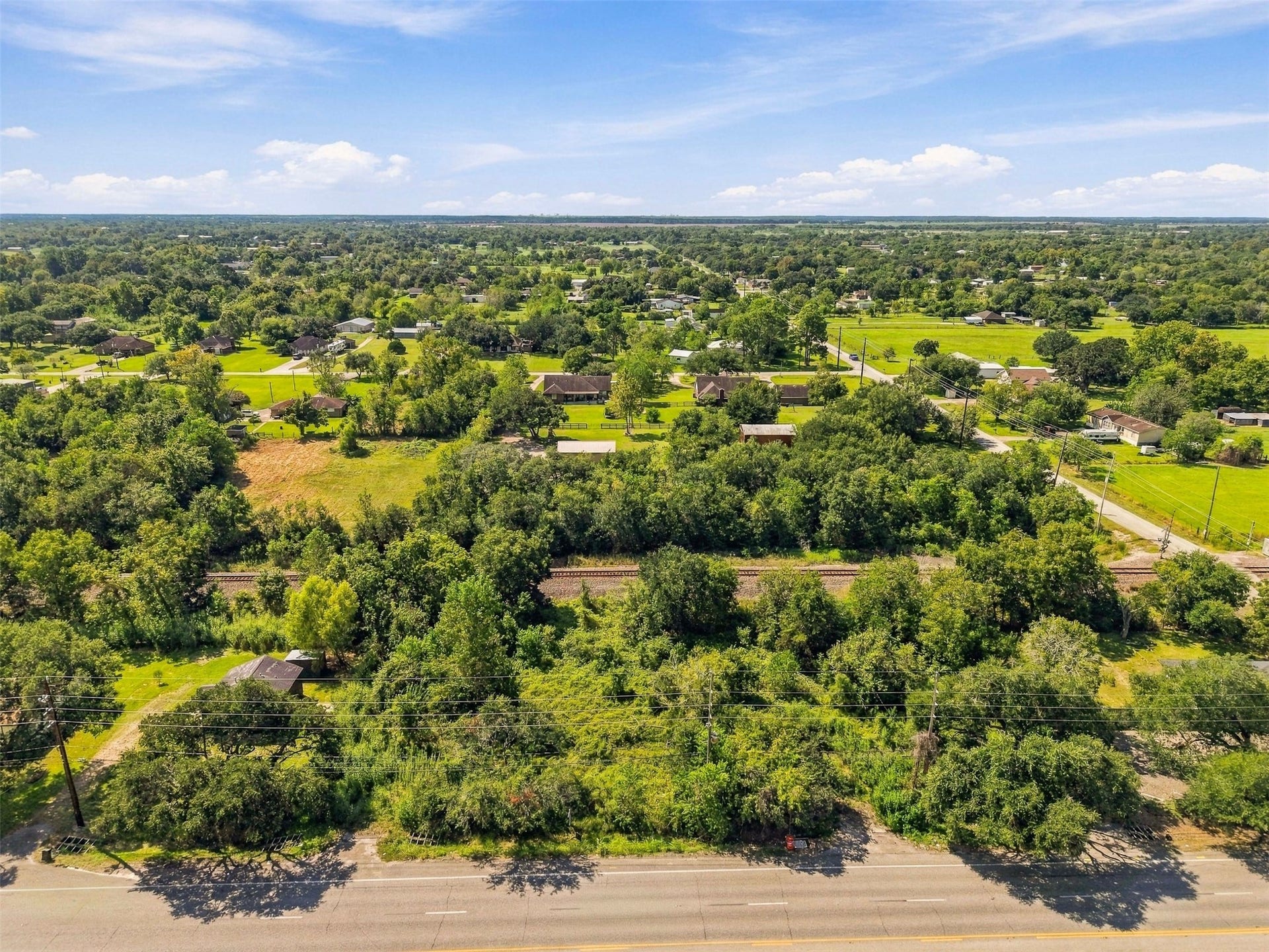 15605 Highway 6, Santa Fe, TX 77517 15605 Highway 6, Santa Fe, TX 77517