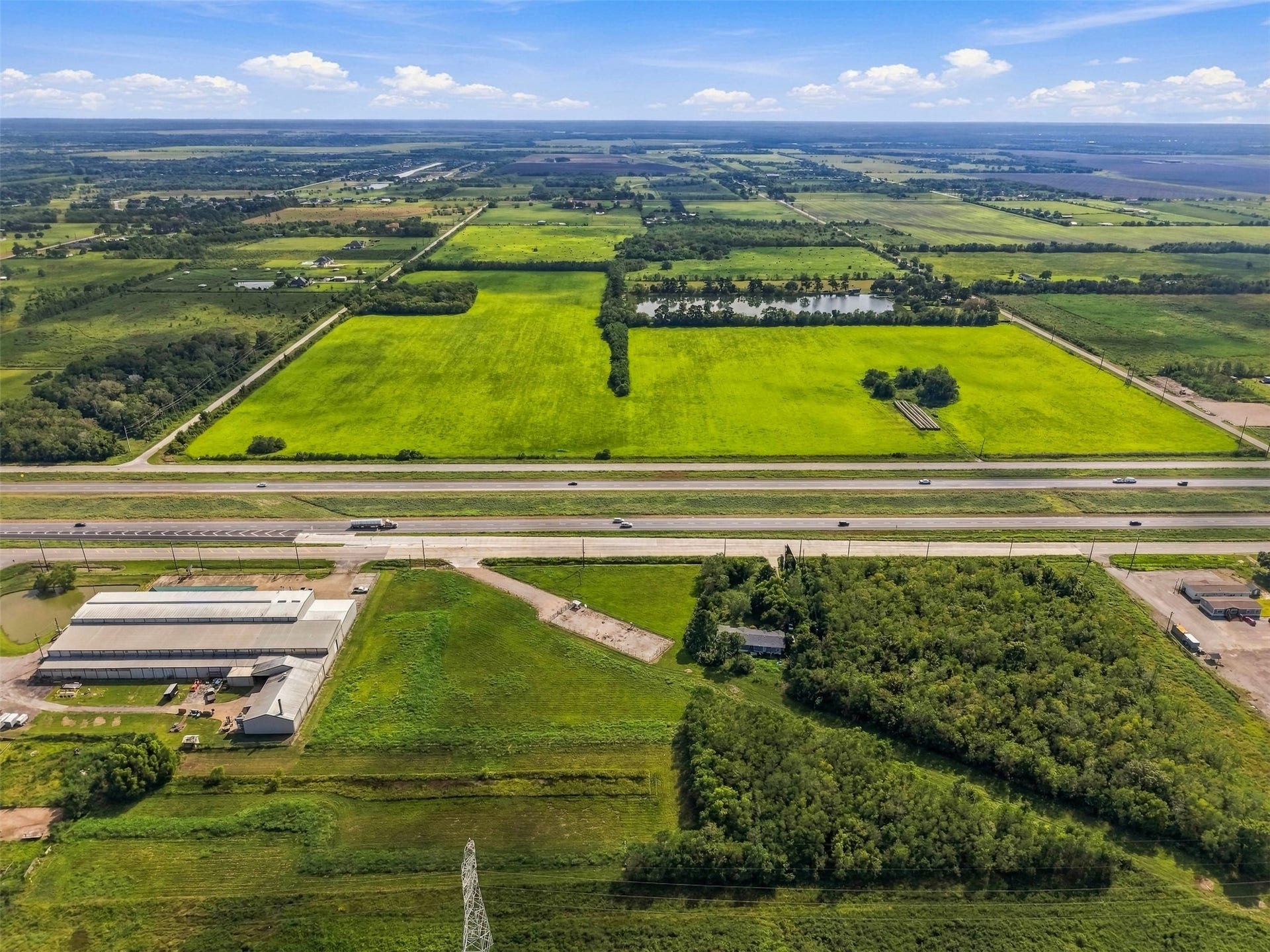 15605 Highway 6, Santa Fe, TX 77517 15605 Highway 6, Santa Fe, TX 77517