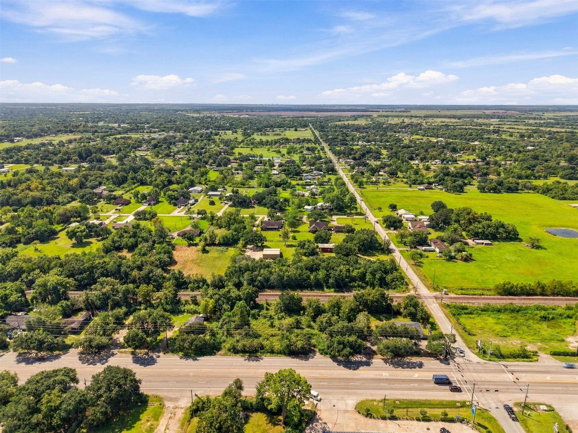15605 Highway 6, Santa Fe, TX 77517 15605 Highway 6, Santa Fe, TX 77517