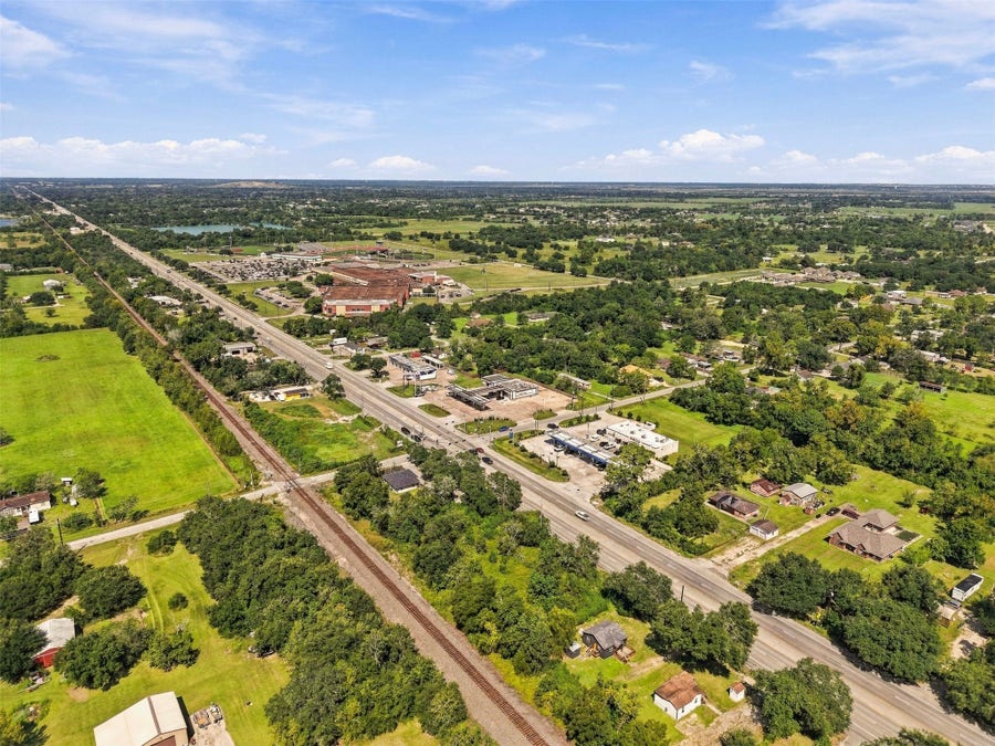 Property photo for 15605 Highway 6, Santa Fe, TX