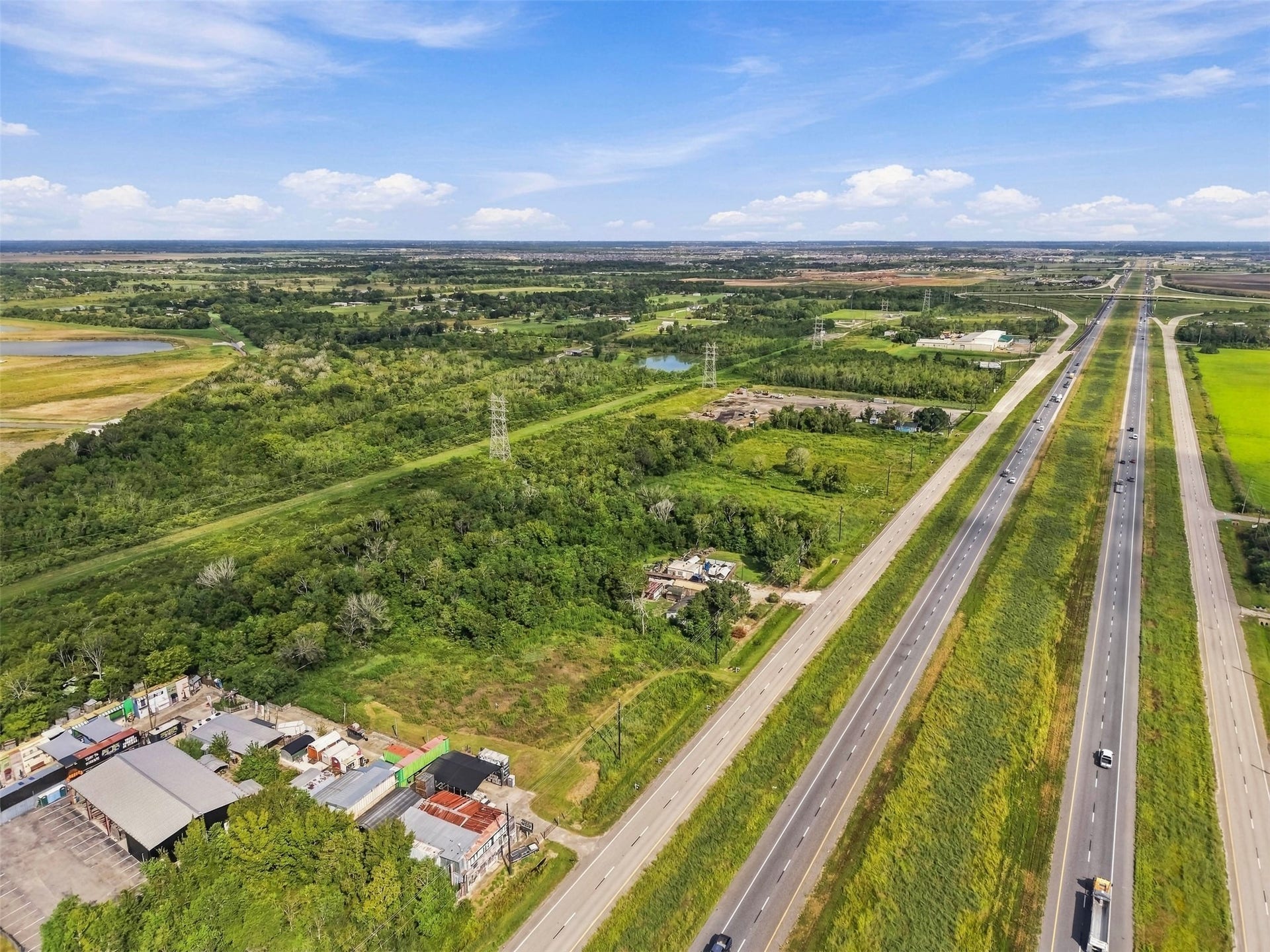15605 Highway 6, Santa Fe, TX 77517 15605 Highway 6, Santa Fe, TX 77517