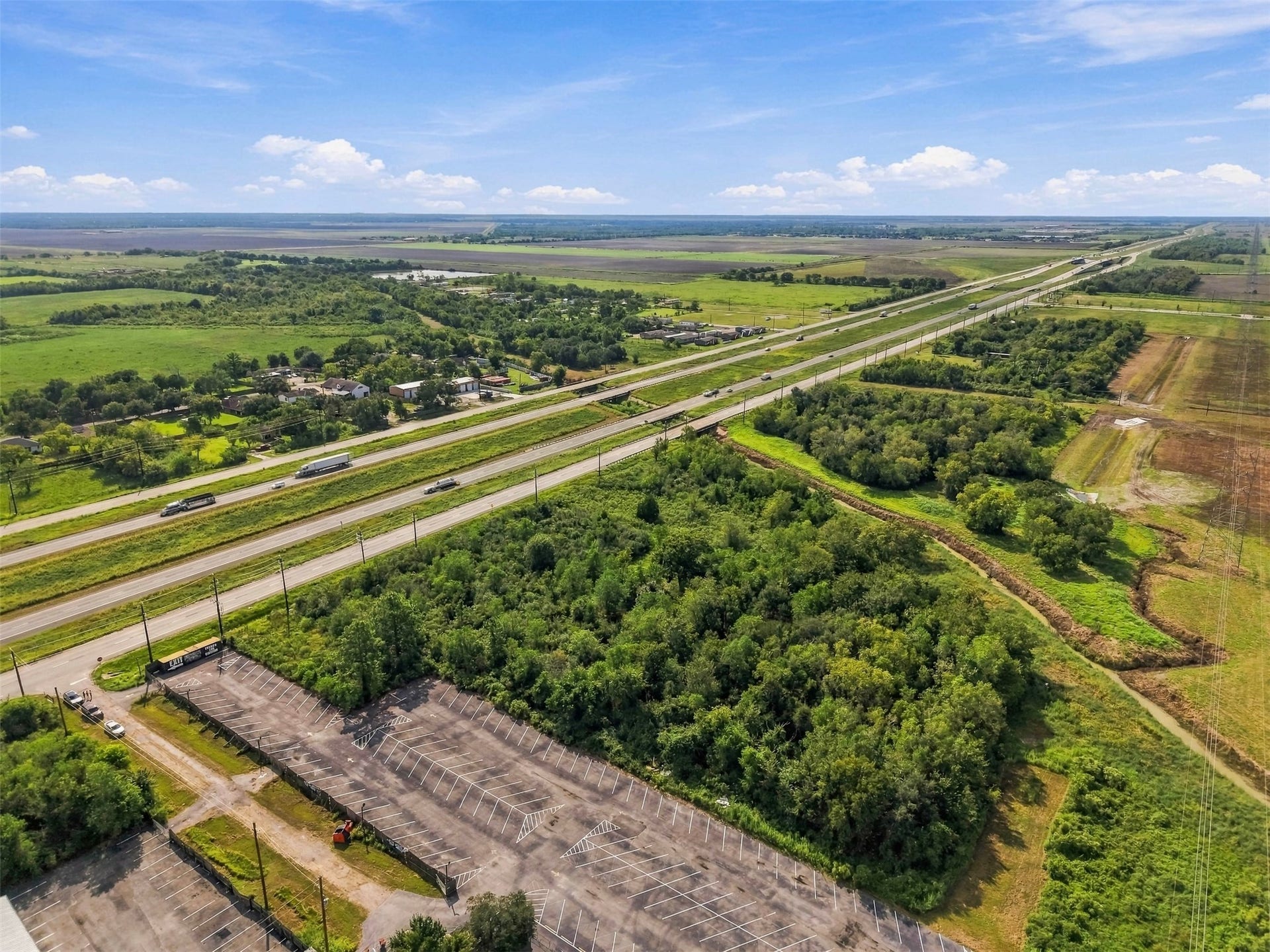 15605 Highway 6, Santa Fe, TX 77517 15605 Highway 6, Santa Fe, TX 77517