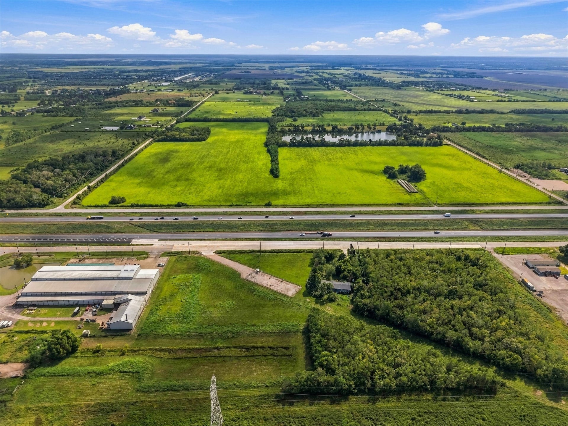 15605 Highway 6, Santa Fe, TX 77517 15605 Highway 6, Santa Fe, TX 77517