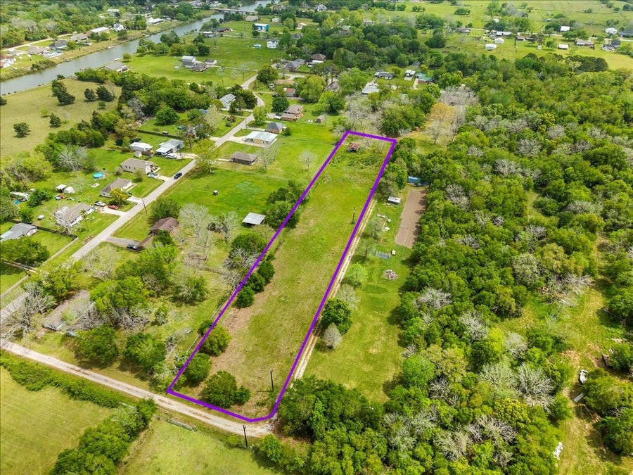 Property photo for 8011 Custer Street, Hitchcock, TX