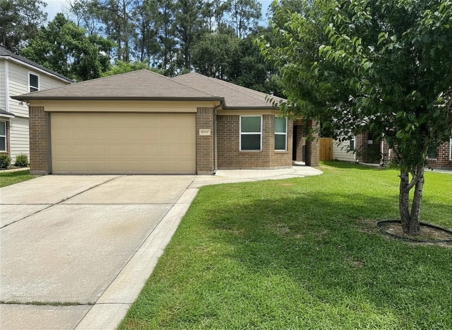 Property photo for 9949 Kingfisher Drive, Conroe, TX