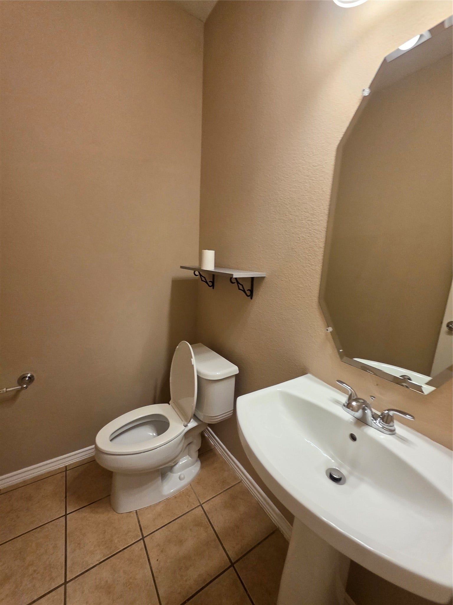 915 Butterfly Lane, Rosenberg, TX 77469 915 Butterfly Lane, Rosenberg, TX 77469