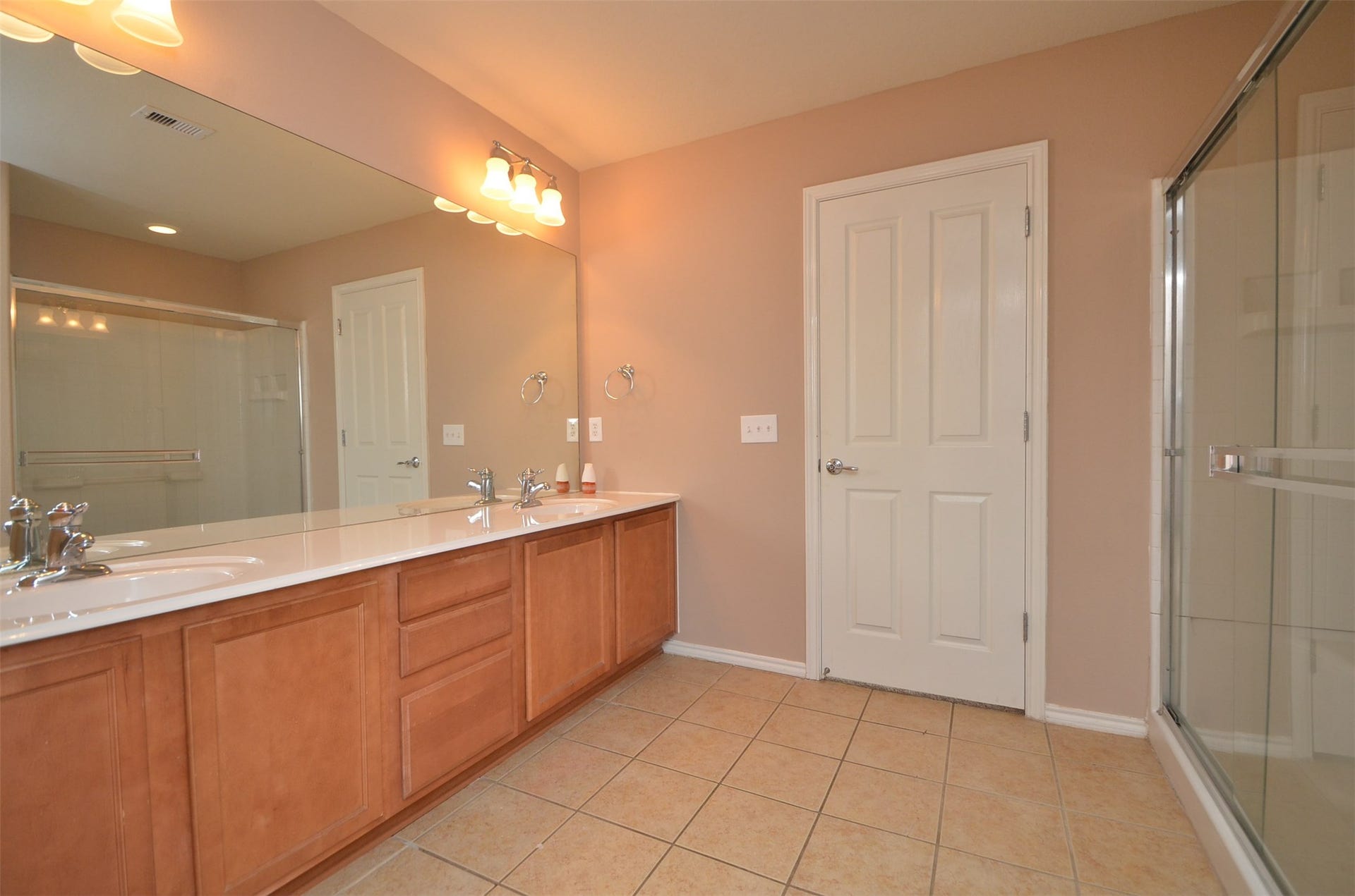 915 Butterfly Lane, Rosenberg, TX 77469 915 Butterfly Lane, Rosenberg, TX 77469