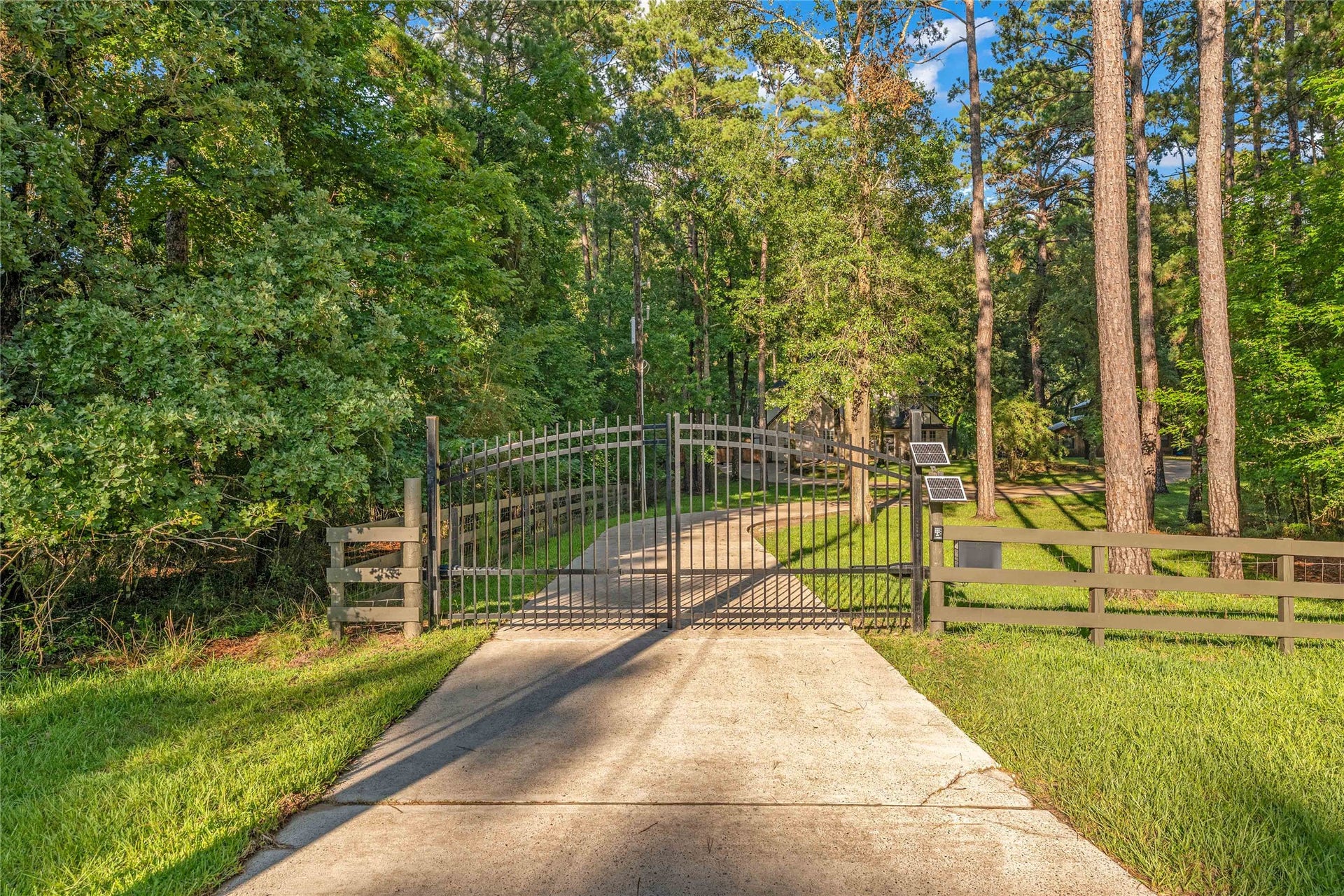 17203 Gold Panning Court, Magnolia, TX 77355 17203 Gold Panning Court, Magnolia, TX 77355