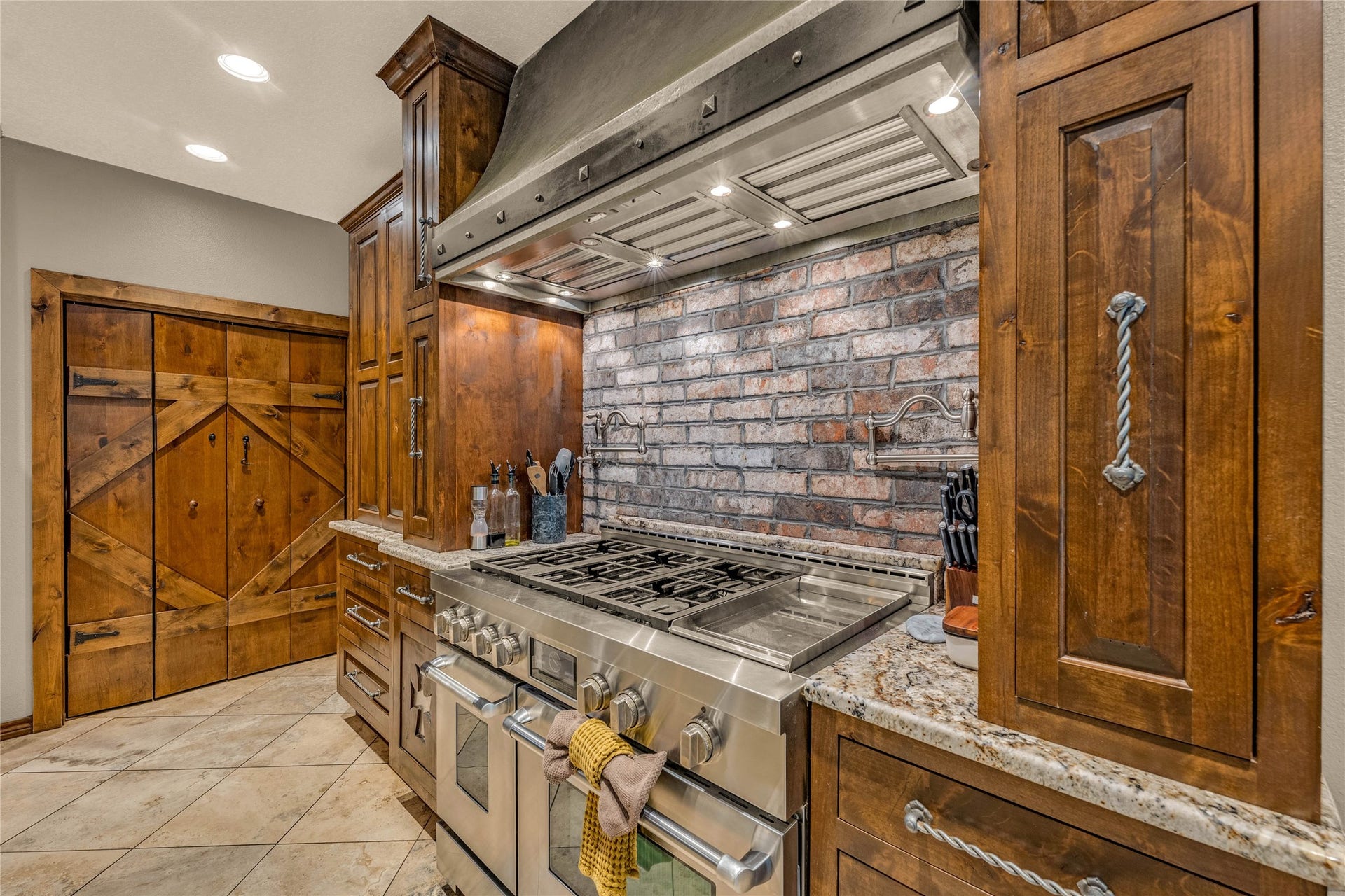 17203 Gold Panning Court, Magnolia, TX 77355 17203 Gold Panning Court, Magnolia, TX 77355