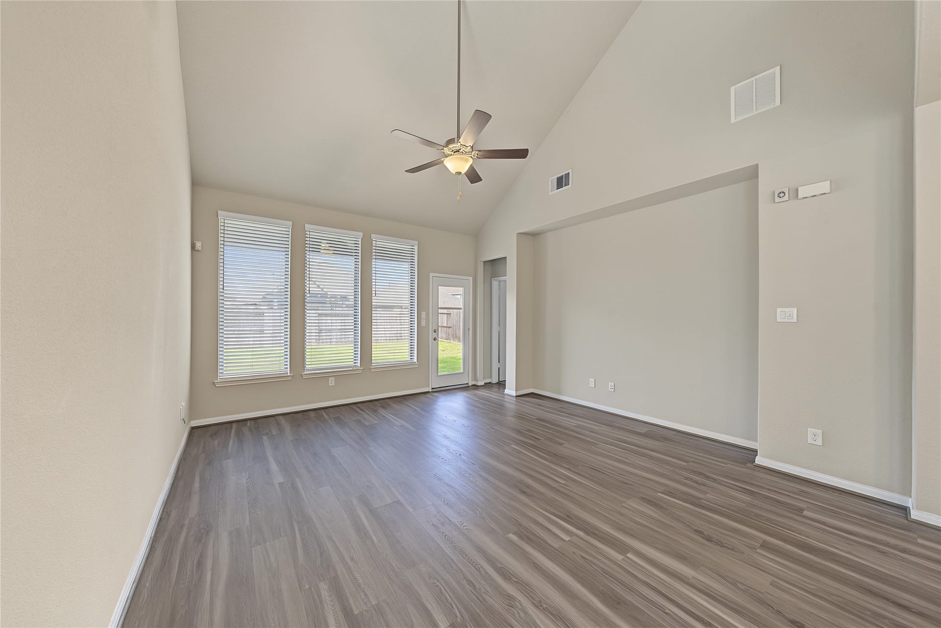 8719 Arbor Trail Drive, Missouri City, TX 77459 8719 Arbor Trail Drive, Missouri City, TX 77459