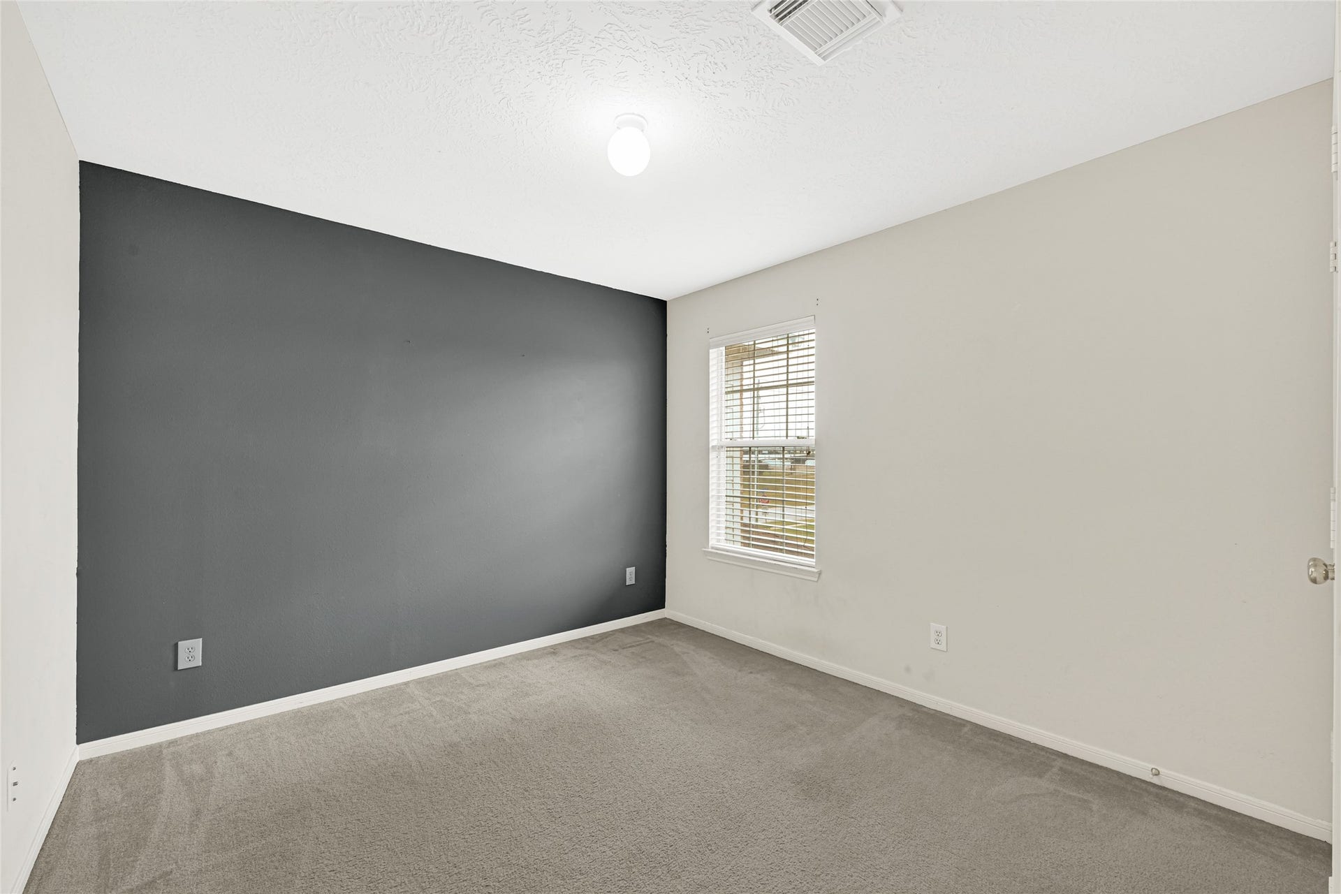 7543 Park Bend Lane, Pasadena, TX 77505 7543 Park Bend Lane, Pasadena, TX 77505