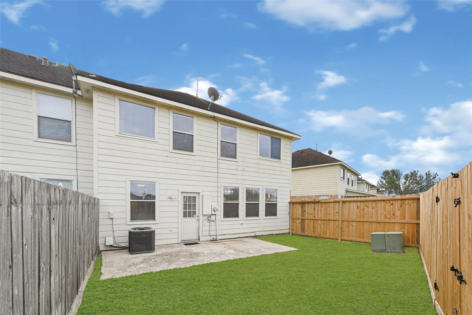 7543 Park Bend Lane, Pasadena, TX 77505 7543 Park Bend Lane, Pasadena, TX 77505