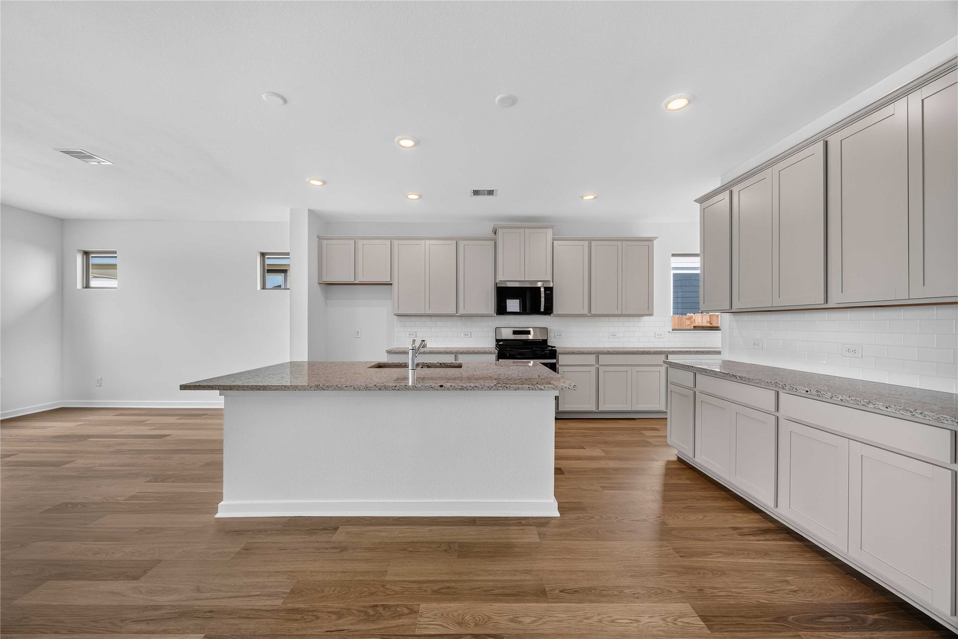 356 Palero Path, Brookshire, TX 77423