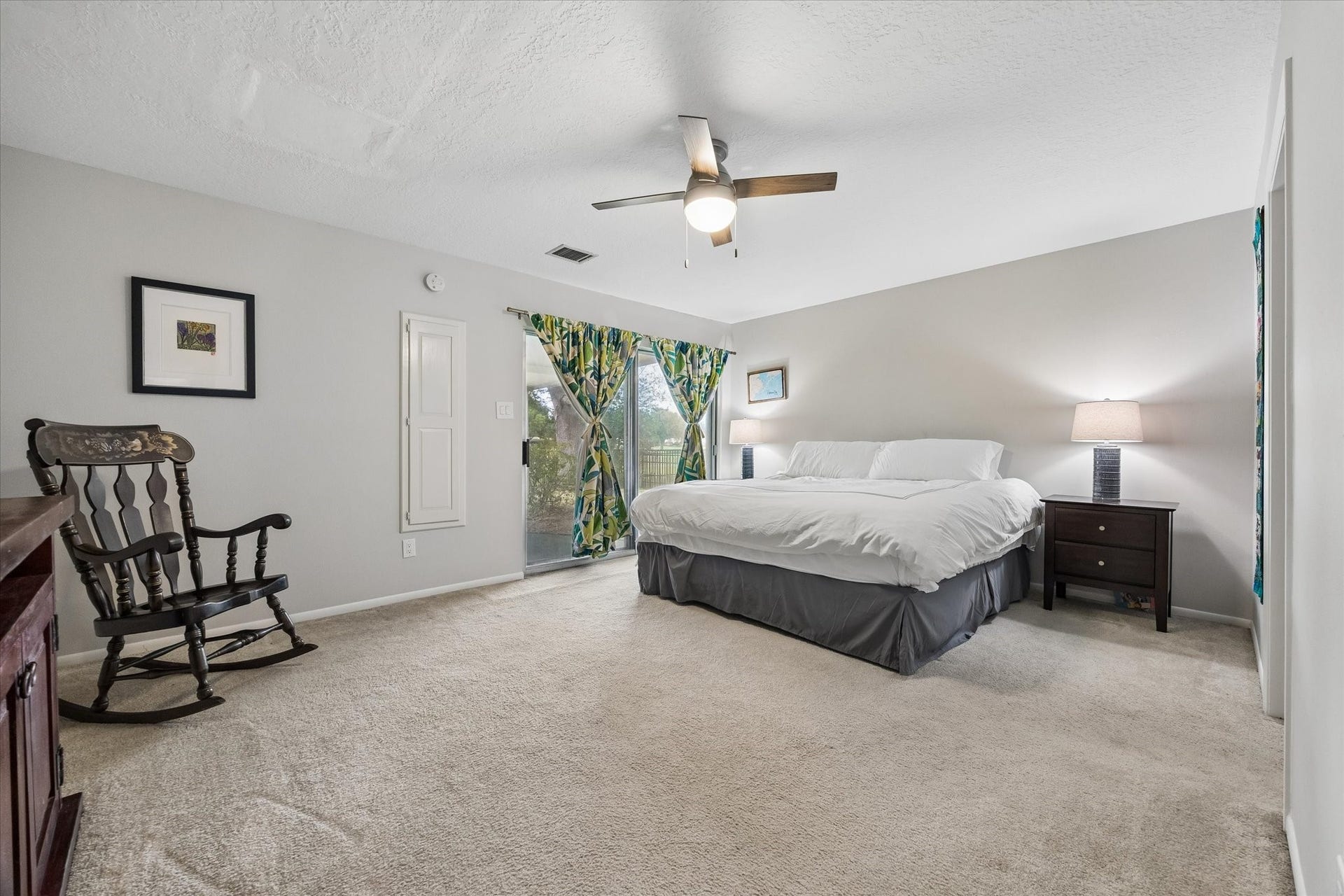 2218 Green Tee Drive Drive, Pearland, TX 77581