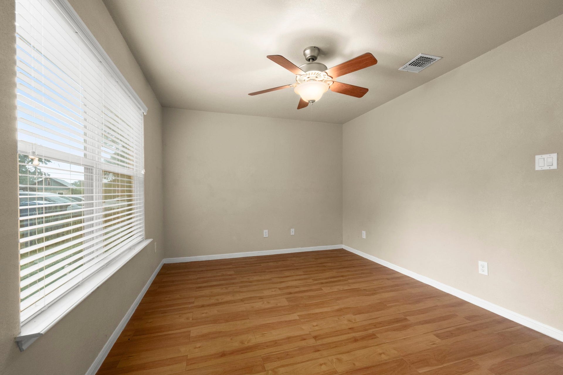 16807 Crestmont, Montgomery, TX 77316