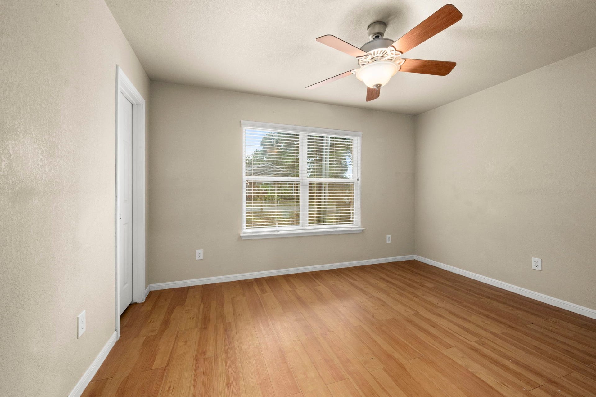 16807 Crestmont, Montgomery, TX 77316