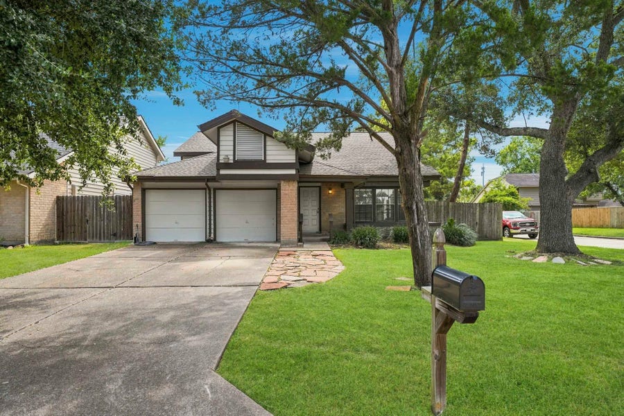 Property photo for 1802 Foxlake Drive, Houston, TX