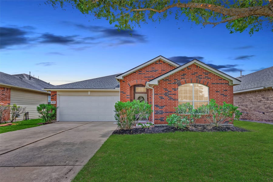 Property photo for 8622 Henrico Lane, Rosenberg, TX