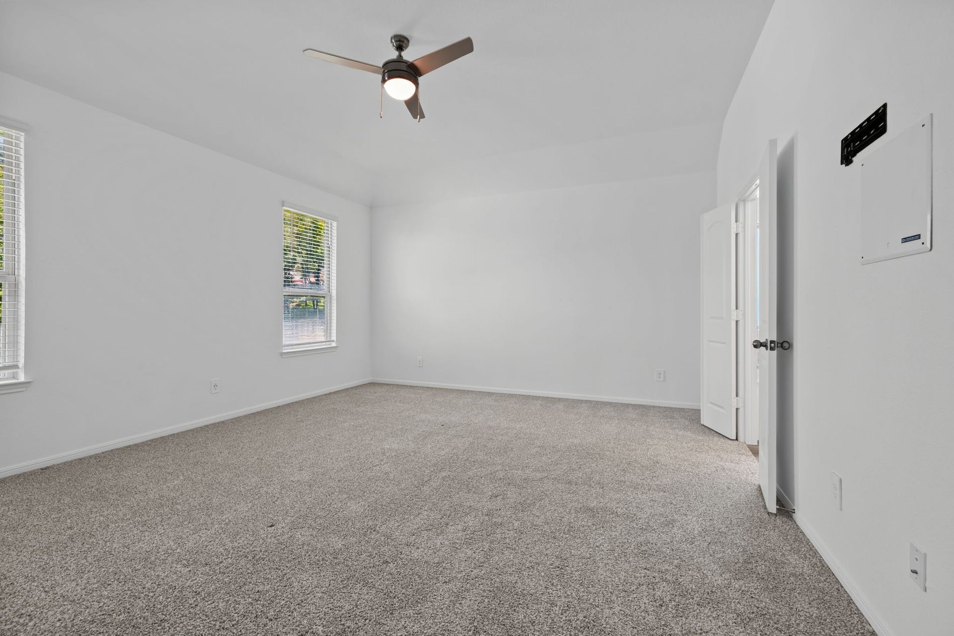 373 Pleasant Hill Way, Conroe, TX 77304 373 Pleasant Hill Way, Conroe, TX 77304