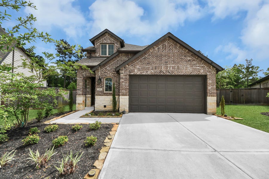 Property photo for 164 Sea Foam Court, Conroe, TX