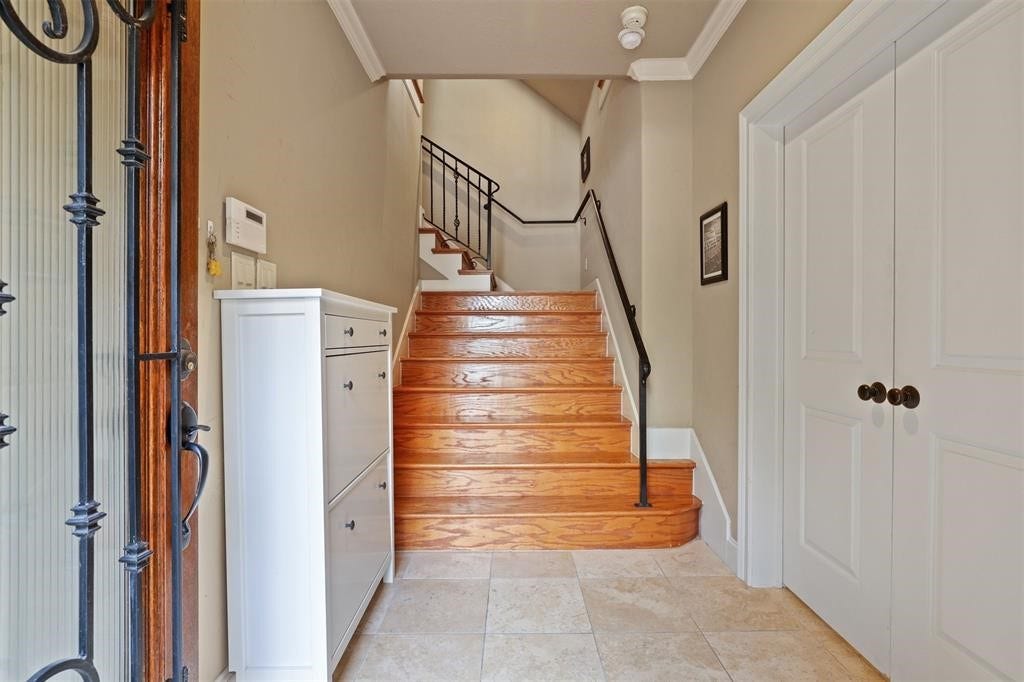 2418 Ralph Street, #B, Houston, TX 77006 2418 Ralph Street, #B, Houston, TX 77006