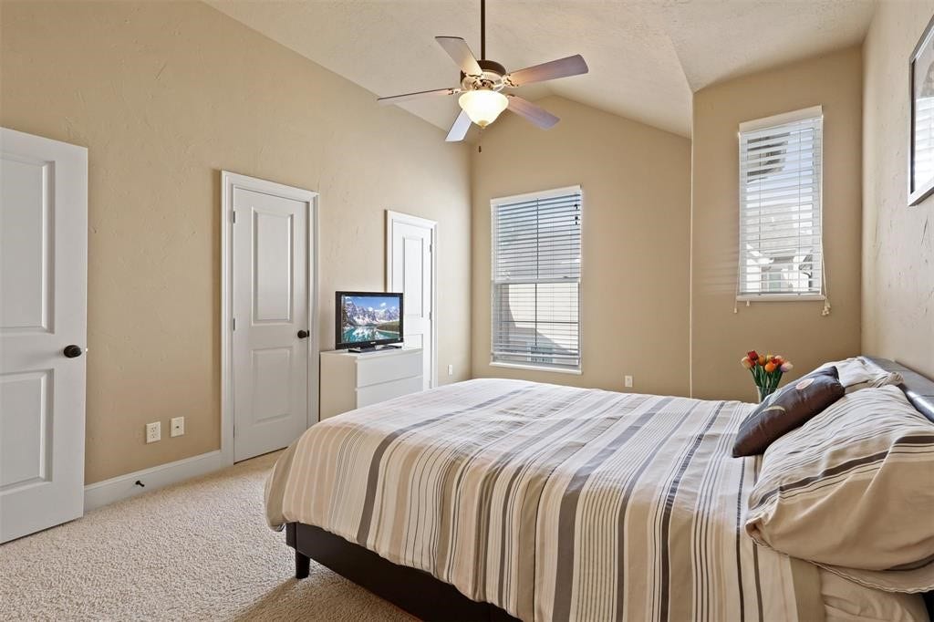 2418 Ralph Street, #B, Houston, TX 77006 2418 Ralph Street, #B, Houston, TX 77006