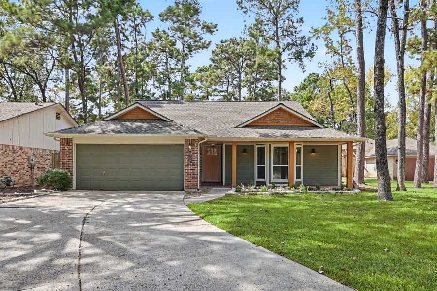 Property photo for 79 Fallshire Drive, The Woodlands, TX