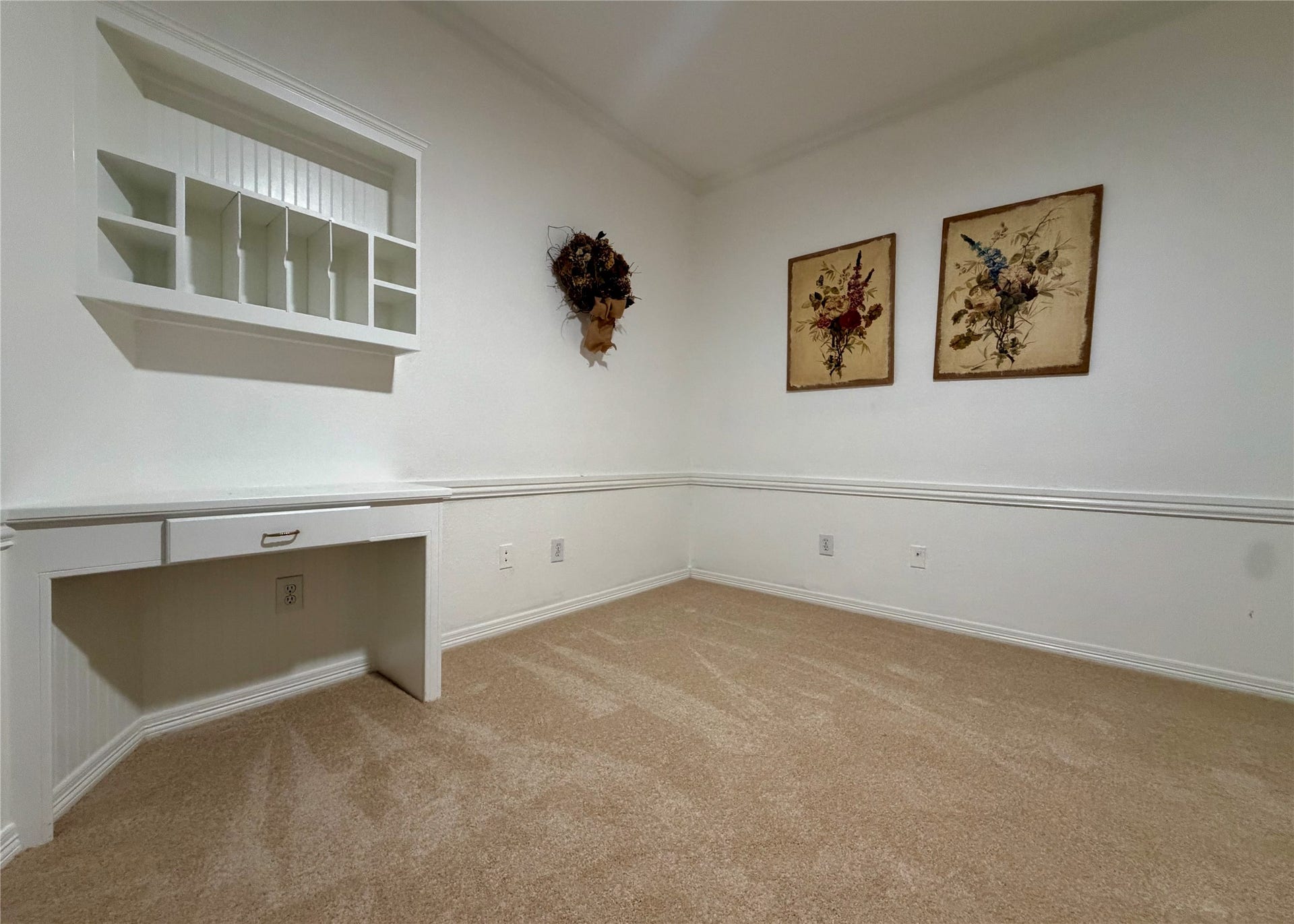 1710 Brooke Amber Circle, Deer Park, TX 77536 Brand new carpet throughout.