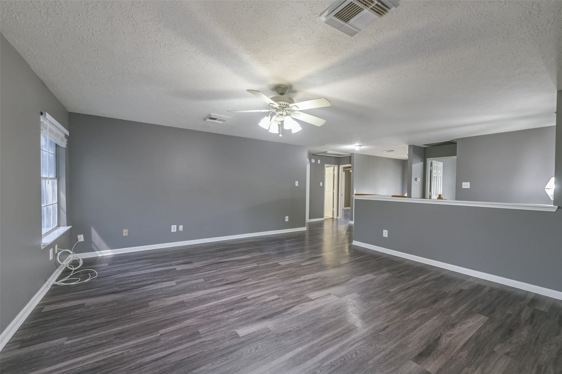 2509 S Mission Circle, Friendswood, TX 77546 Gameroom