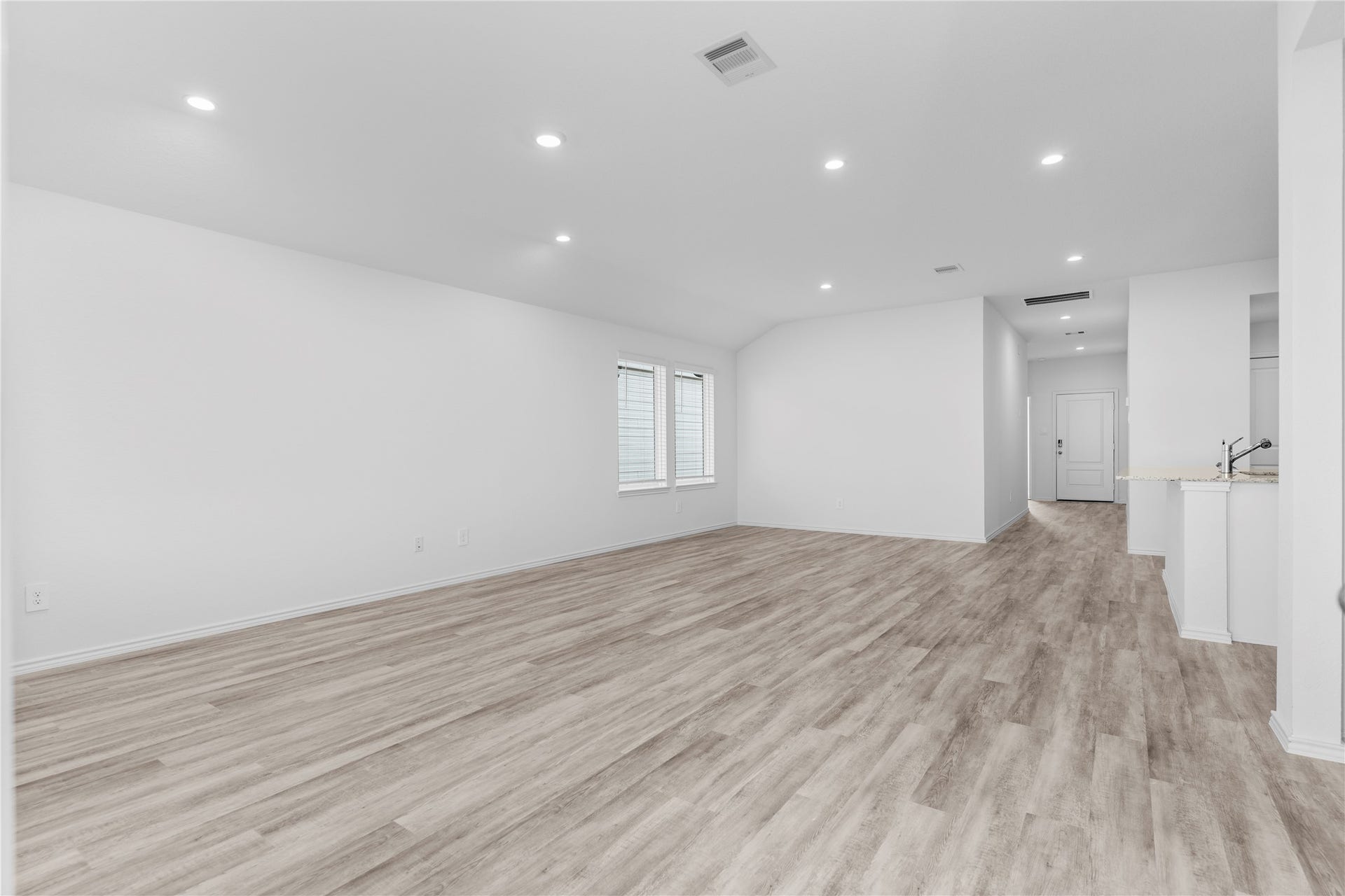 3071 Finns Tunnel Drive, Fulshear, TX 77441 *All images, rooms measurements are approximate. All information, including pricing, is subject to change.