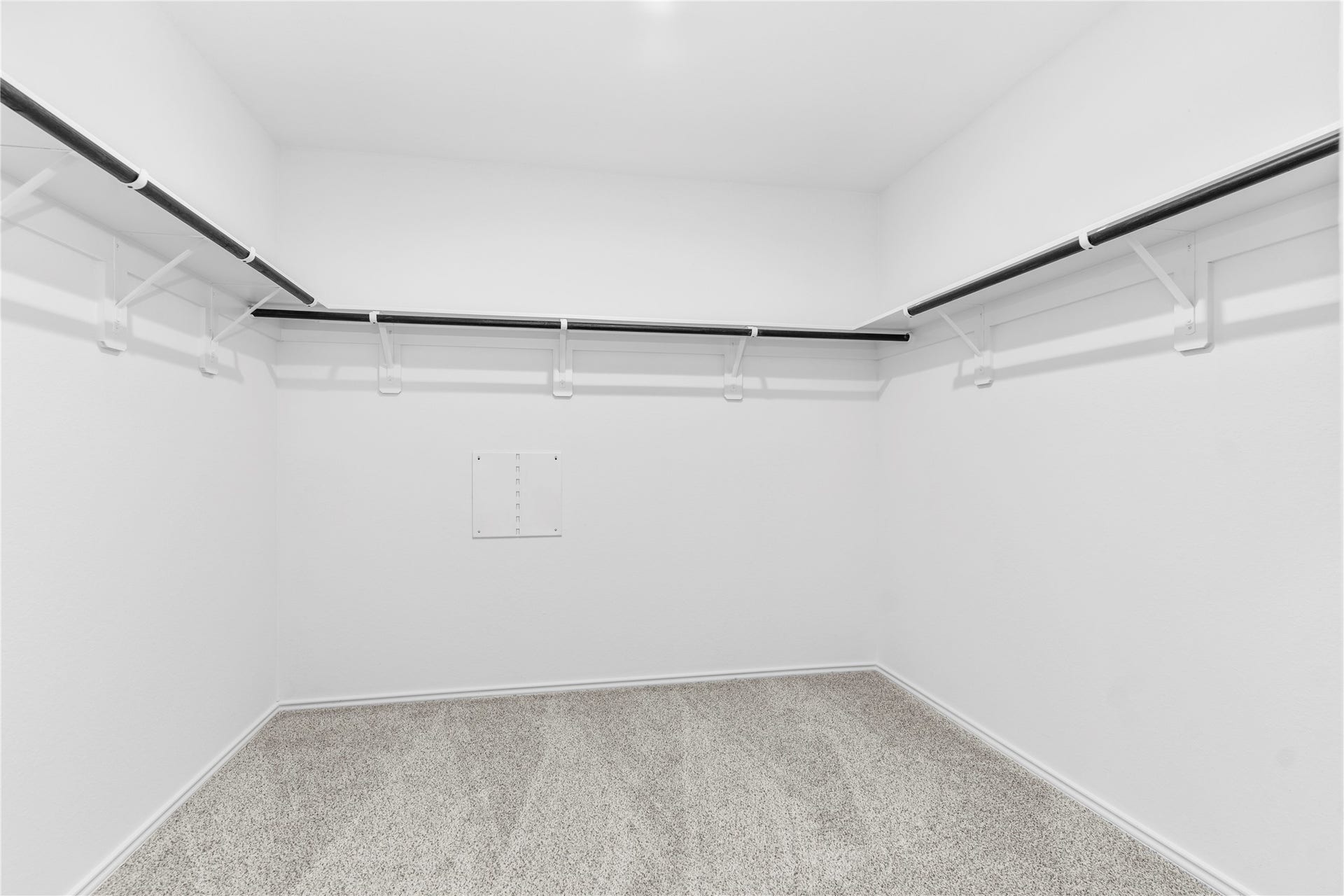 3071 Finns Tunnel Drive, Fulshear, TX 77441 *All images, rooms measurements are approximate. All information, including pricing, is subject to change.