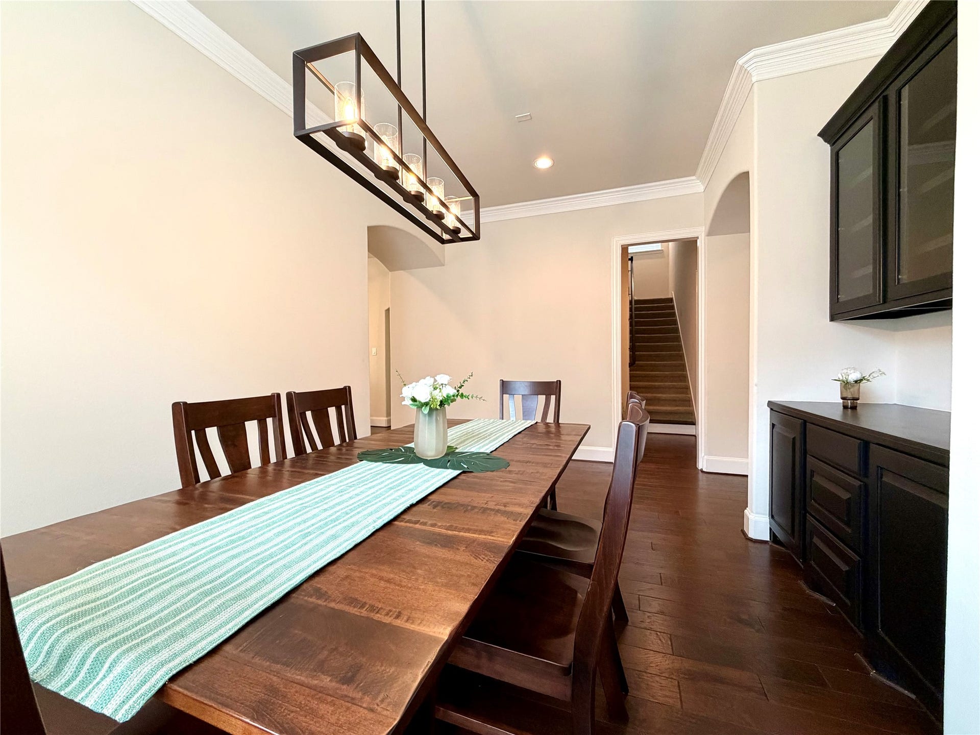 175 Oarwood Place, Spring, TX 77389 Spacious dining area