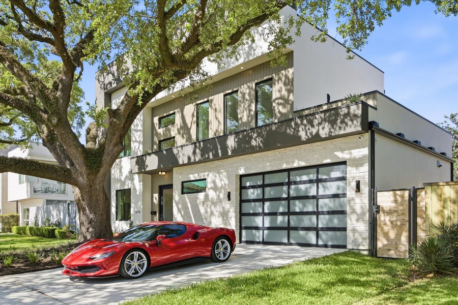Property photo for 3106 Newcastle Drive, Houston, TX