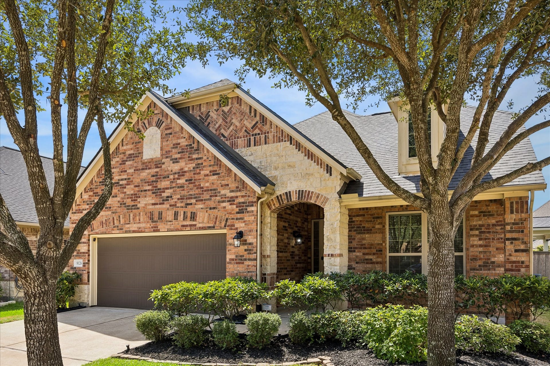 8126 Sweet Gardens Court, Cypress, TX 77433 Welcome to this beautifully maintained ONE-STORY home in Canyon Lakes West, featuring 3 bedrooms PLUS a private study or optional 4th bedroom. A great location with mature trees, CUL-DE-SAC lot and sparkling POOL/SPA in your backyard oasis.
