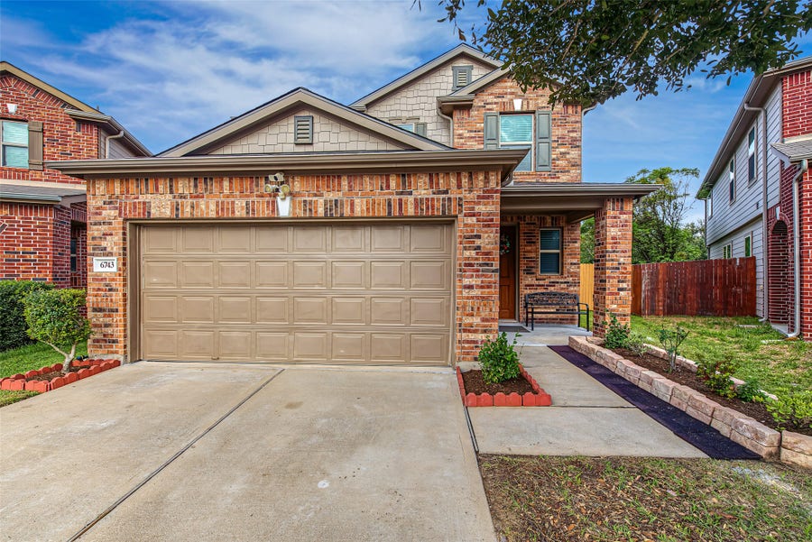 Property photo for 6743 Copper Verde Lane, Houston, TX
