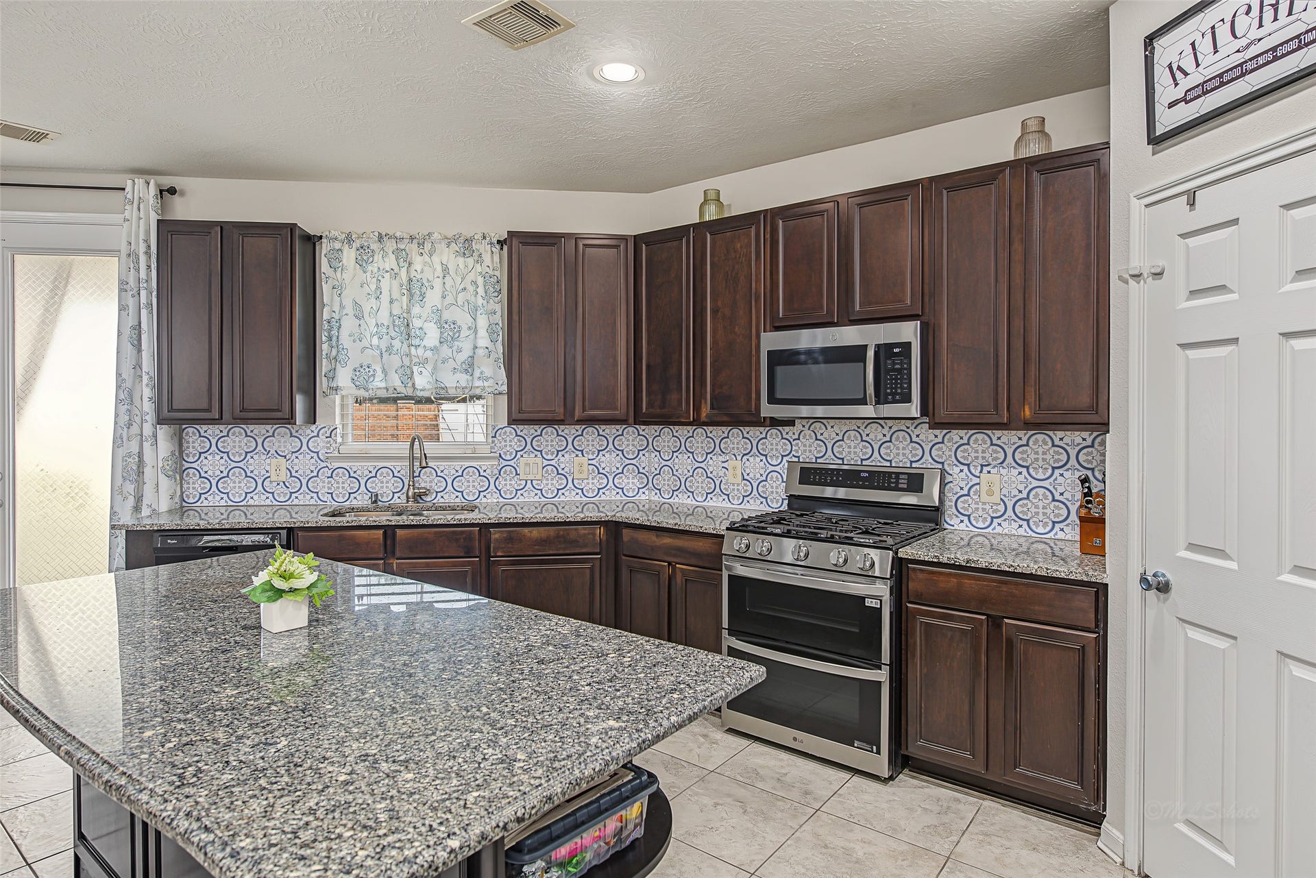 6743 Copper Verde Lane, Houston, TX 77084