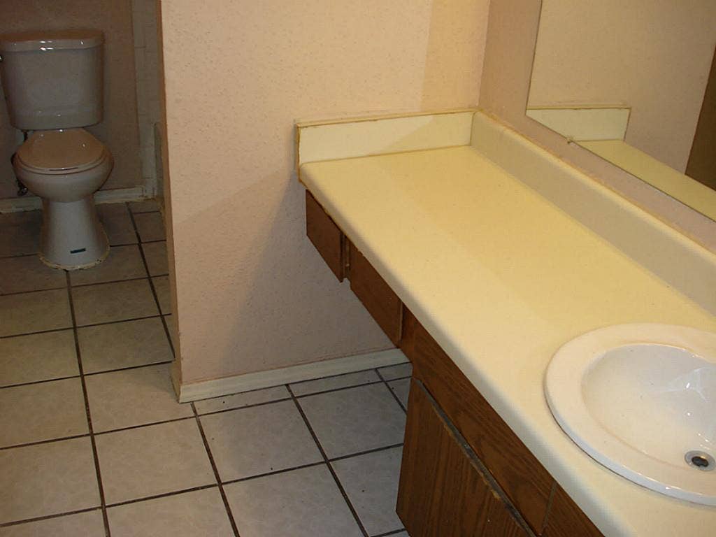 2750 Holly Hall Street, #117, Houston, TX 77054 2750 Holly Hall Street, #117, Houston, TX 77054