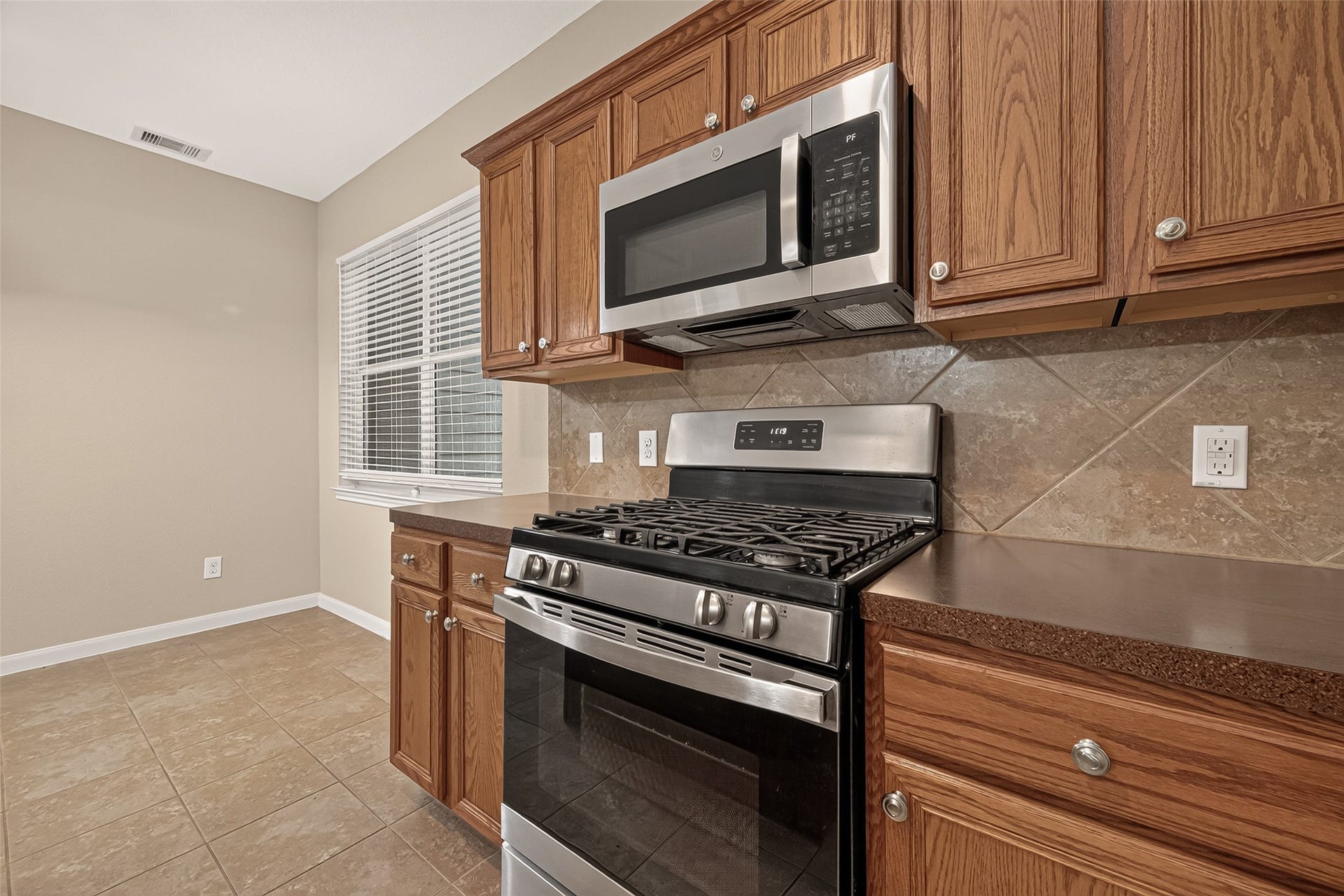 4903 Summer Ridge Drive, Conroe, TX 77303 4903 Summer Ridge Drive, Conroe, TX 77303