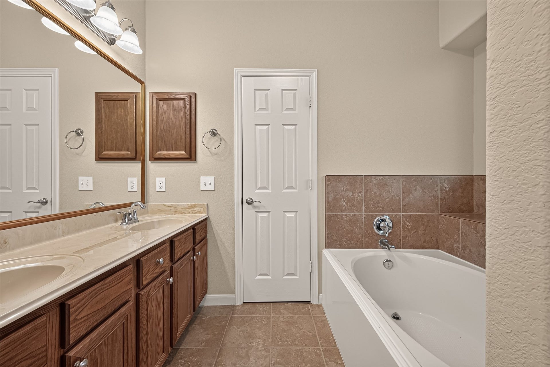 4903 Summer Ridge Drive, Conroe, TX 77303 4903 Summer Ridge Drive, Conroe, TX 77303