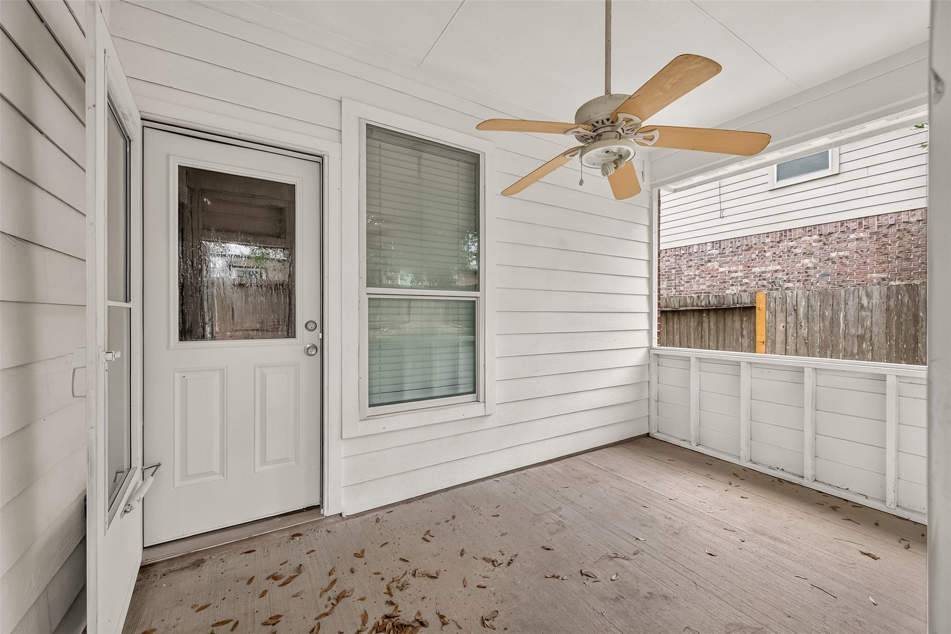 4903 Summer Ridge Drive, Conroe, TX 77303 4903 Summer Ridge Drive, Conroe, TX 77303