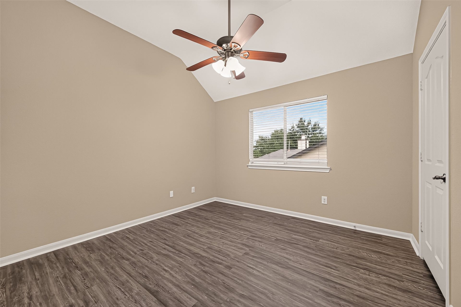 4903 Summer Ridge Drive, Conroe, TX 77303 4903 Summer Ridge Drive, Conroe, TX 77303