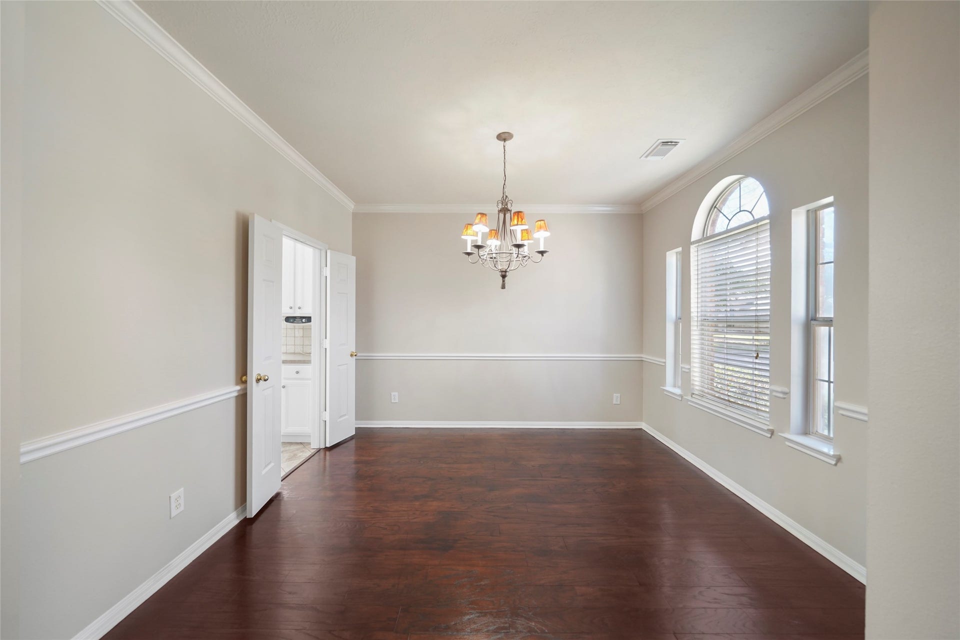 5602 Beaver Pass Lane, Katy, TX 77449 5602 Beaver Pass Lane, Katy, TX 77449