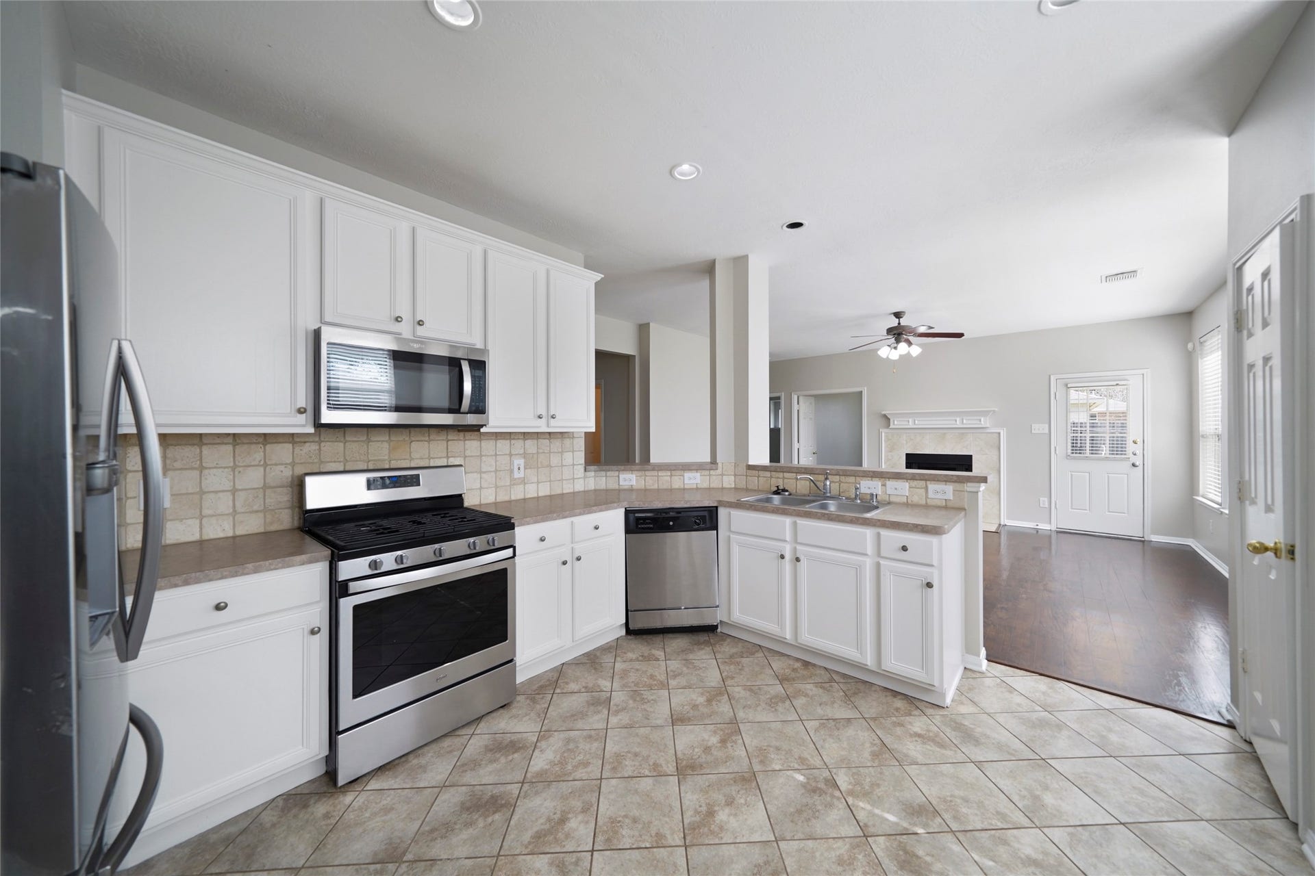 5602 Beaver Pass Lane, Katy, TX 77449 5602 Beaver Pass Lane, Katy, TX 77449