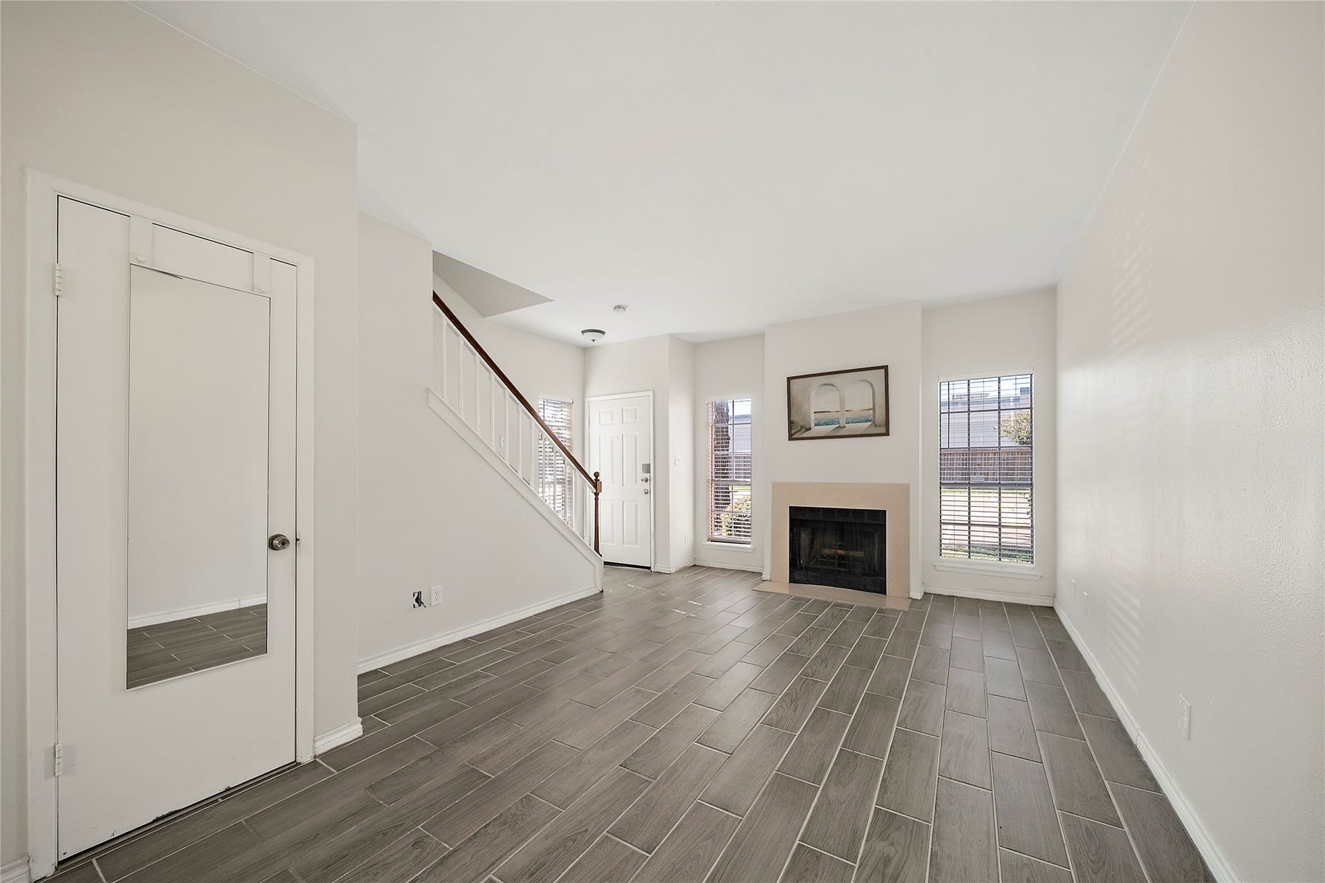 2626 Holly Hall Street, #1102, Houston, TX 77054 2626 Holly Hall Street, #1102, Houston, TX 77054
